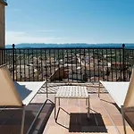 Cresol Hotel 3*