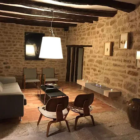 Cresol Hotel