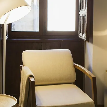 Cresol Hotel 3*