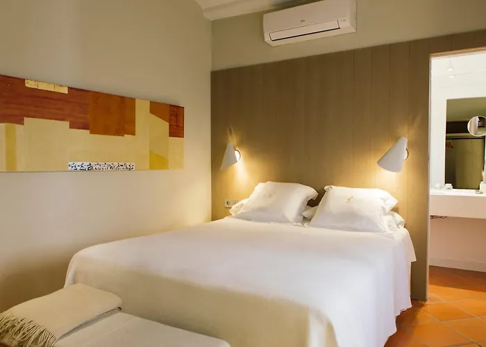 克雷索尔酒店 3*